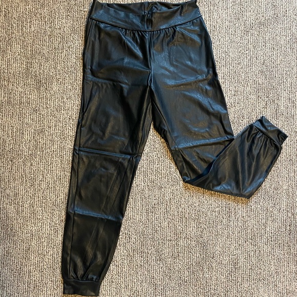commando joggers